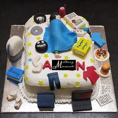 Customized Birthday Cake