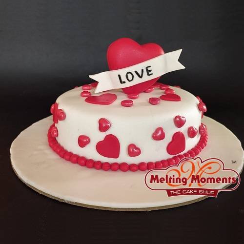 Love Theme Cake