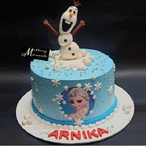 Elsa Frozen Theme Cake